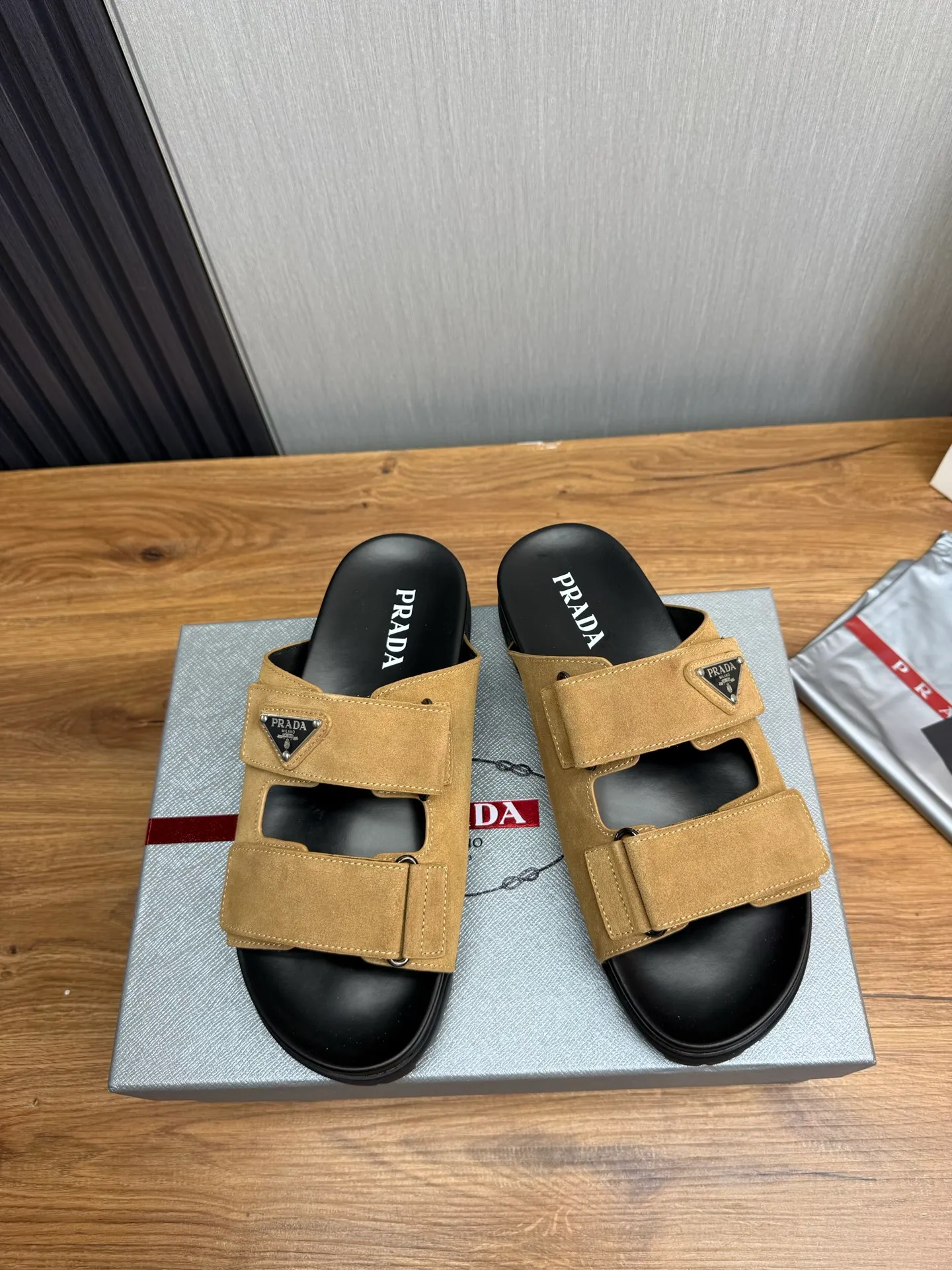 Men's shoes 💰440💰 ＰＲＡＤＡPrada - popular men's slippers hot sale 🔥 🩴Official website one to one production 38-45 sizes 45 46 🉑️Customized!